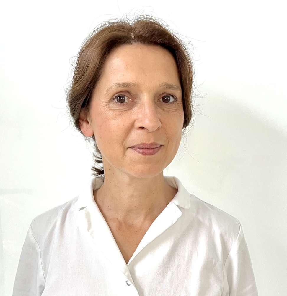 Andrea Ladiš, dentalni asistent